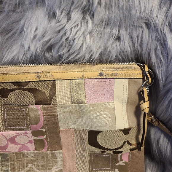 Coach large swingpack - Picture 2 of 3